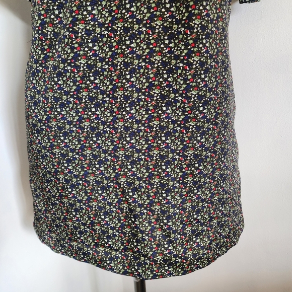 BCBGEneration Cut Out Sleeve Shift Dress with Pockets Size XS - Picture 5 of 11